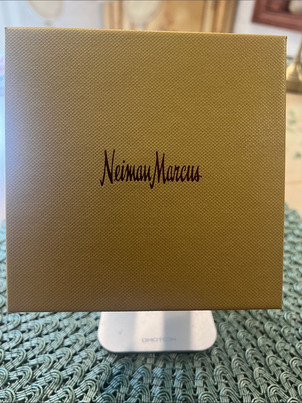 New Neiman Marcus Accessories Gift Box (EMPTY).